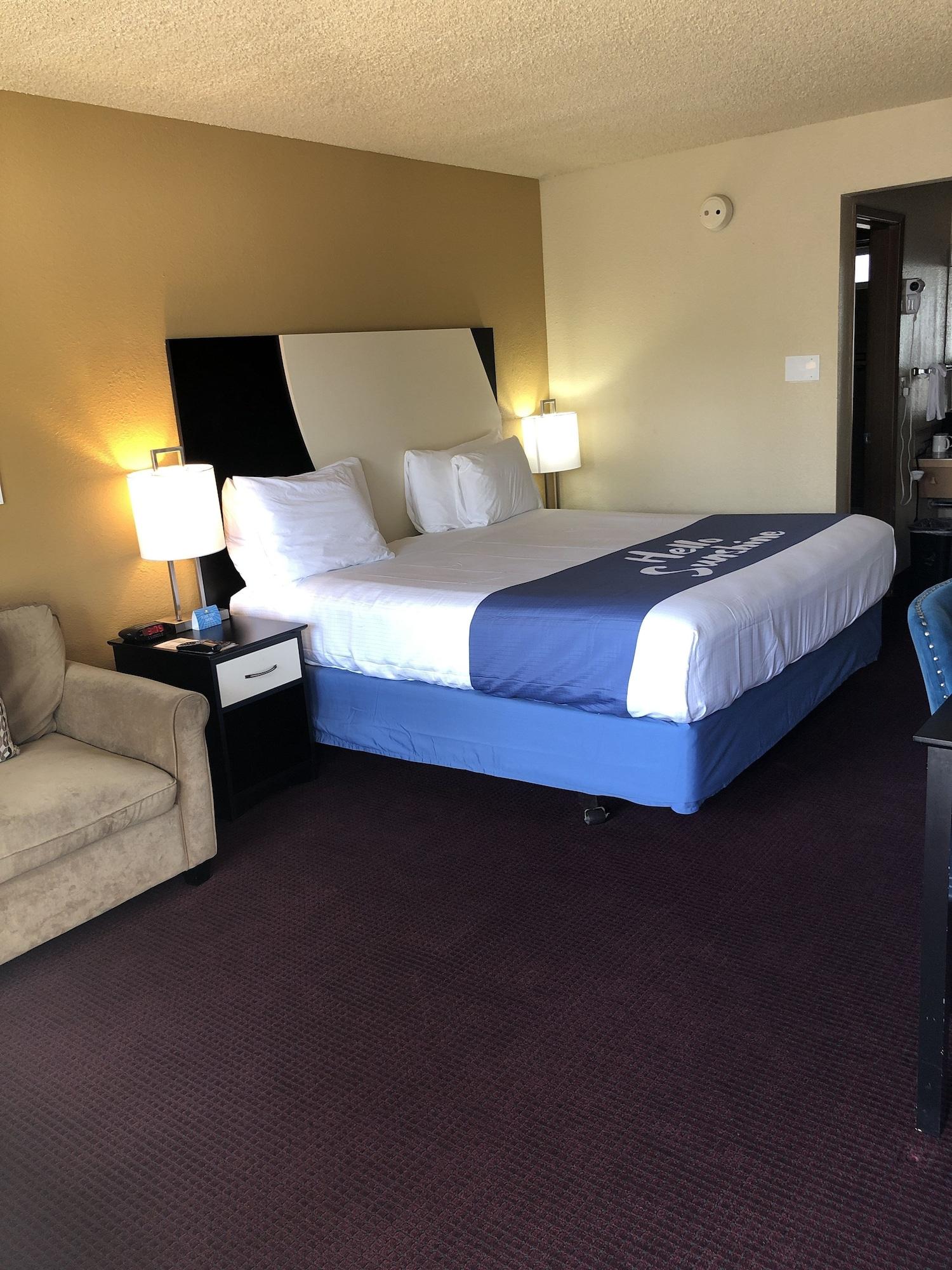 Days Inn By Wyndham Bend Exterior foto